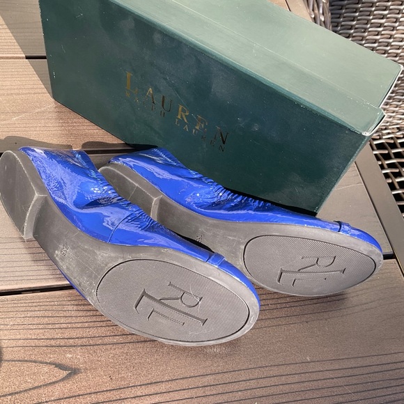Ralph Lauren Crinkle Patent Flat - Picture 2 of 5